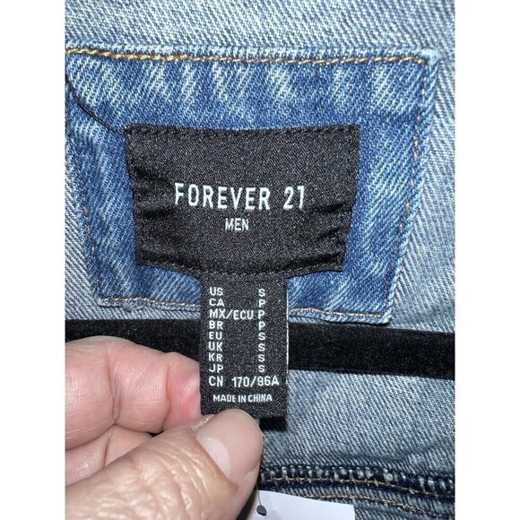 NWT FOREVER 21 Mens Rainbow Trim Distressed Denim Jean Jacket Size Small - Picture 5 of 11